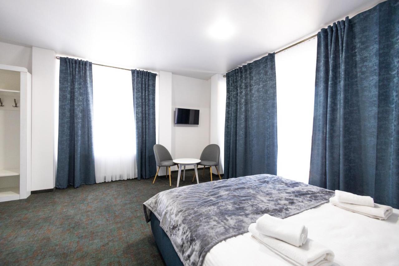 Elena Spa Resort Bukovel Bagian luar foto